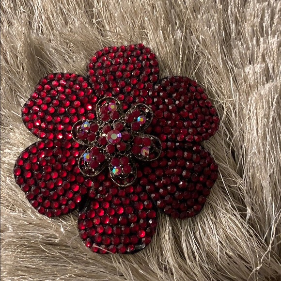 Vintage Flower rhinestone brooch/ hair accessory - Picture 2 of 3